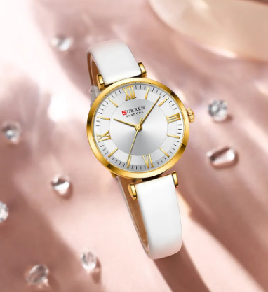 Reloj Curren 9079 En Cuero Para Mujer
